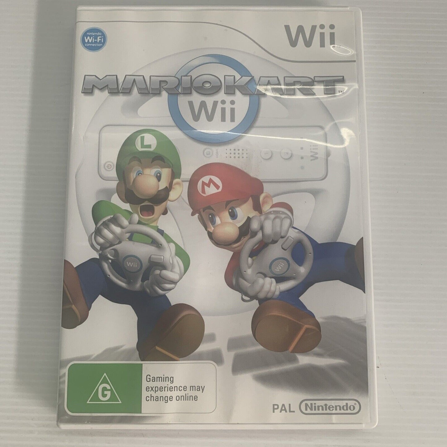 Mario Kart Wii Game w' Manual + Genuine Wii Remote + Wheel