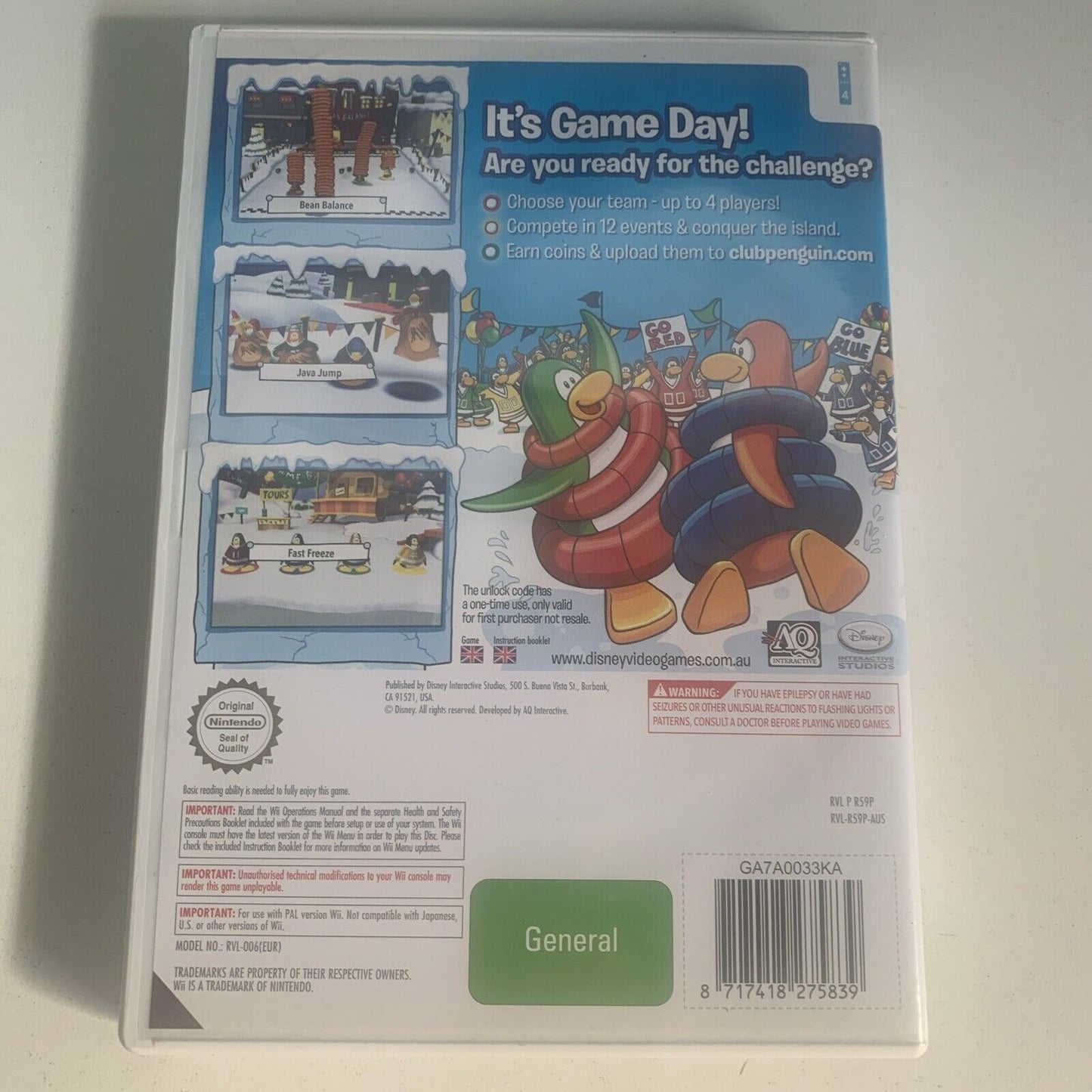 Club Penguin Game Day! Nintendo Wii Game