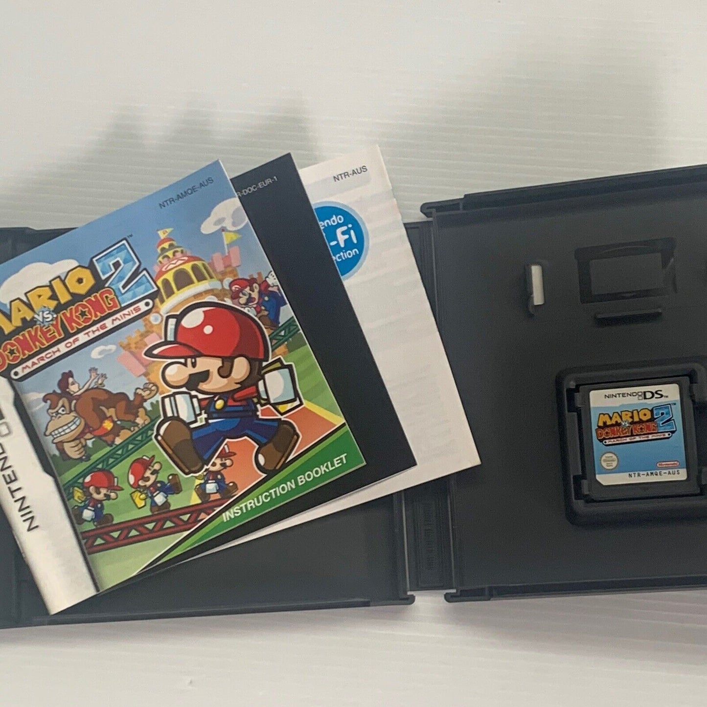 Mario Vs Donkey Kong 2 March Of The Minis Nintendo DS Game